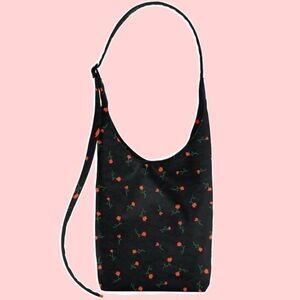 NWT Baggu Small Nylon Sling